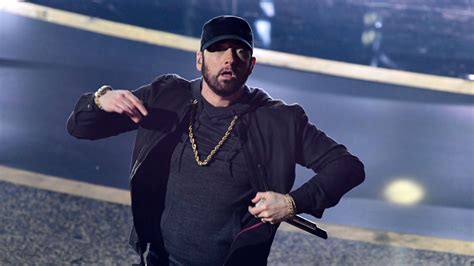 Eminem — слушать песни онлайн. Eminem Addresses Recent Drama With Revolt TV, Insists He ...