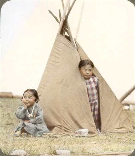 native american indian pictures rare color tinted photographs of the blackfeet indian women and