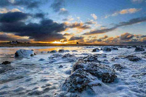 6 Best Beaches In Iceland