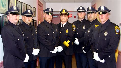 town appoints six new police officers