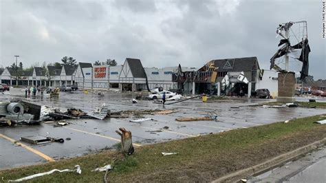 Michigan Tornadoone Dead Nearly Four Dozen Injured As Twister Causes