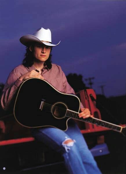 Blake shelton was born on june 18, 1976 in ada, oklahoma, usa as blake tollison shelton. Blake Shelton......that man has aged quite nicely ...