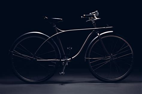 Find out how much the average hybrid bike weighs, how weight can have an impact on cycling performance and how hybrids compare to other bike frame styles. Modern Bicycle Design - Yee Bike