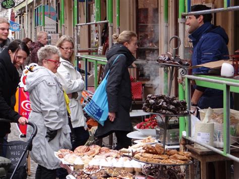 Göteborg zelf heeft zo'n 510.000 inwoners. Altstadt-Stadtteil Haga in Göteborg - Tipps, Fotos ...
