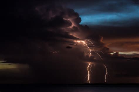 Hintergrundbilder Beta Sturm Darwin Nördlich Gebiet Gewitter