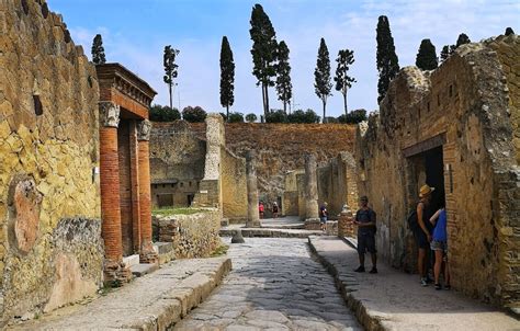 Private Pompeii And Herculaneum Tour By Car Through Eternity Tours