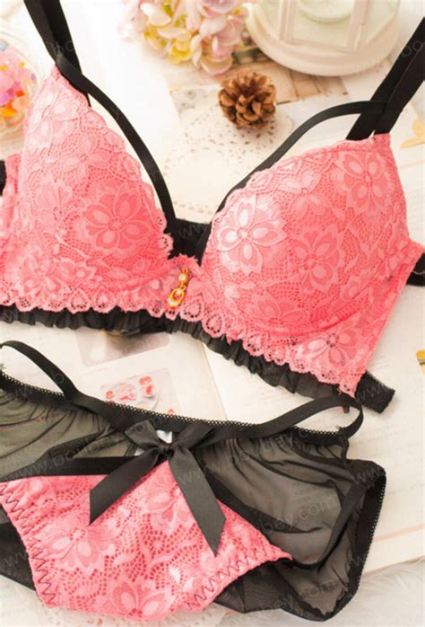 New 2014 Japanese Bras Push Up Cutout Sexy Lace Bra And Brief Sets