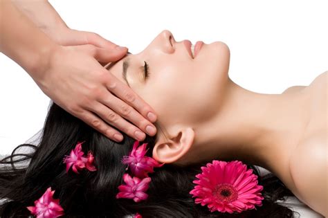 Indian Head Massage Treatment Therapy