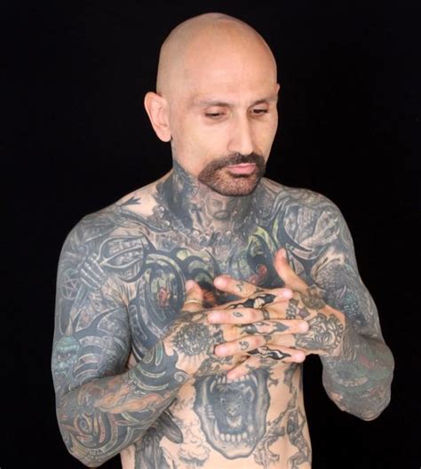 Robert lasardo is an american actor who is best known for his latino roles in movies and series and the extensive tattoos he sports on his chest, neck, and arms. Robert LaSardo Tattoos - Celebrities Tattooed