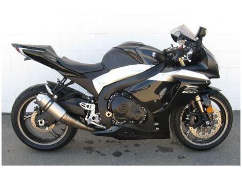 The bike comes with two keys and has a racefit exhaust, colour coded seat cowl, front and rear paddock bobbins 2009 Suzuki Gsxr 1000 Motorcycles for sale