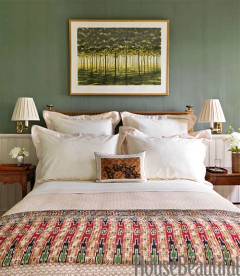 I need a couple more pillows and i'd like to find another piece of art, or maybe a series of three or so botanical prints for the wall next to the bed. 17 Dreamy Green Bedrooms - Best Decor Ideas for Green Bedroom