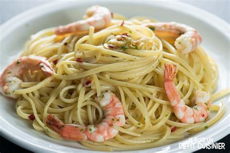 Recette De Spaghettis Aux Crevettes Ail Et Piment DEspelette