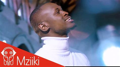 He's the king of righteousness. Githi Tiwe Ngai by Phyllis Mbuthia - Official Music Video | Music and Artists Bio