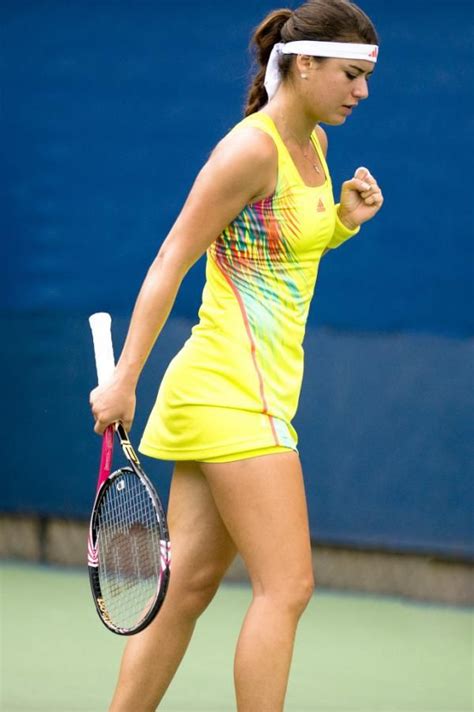 Sorana Cirstea Tennis Players Female Golden Girls Tennis Racket Lady