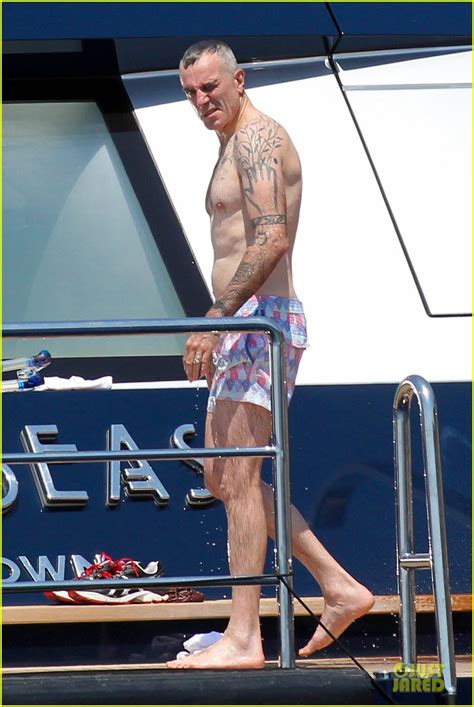 Daniel Day Lewis Shirtless Yacht Vacation In Italy Photo 2927598