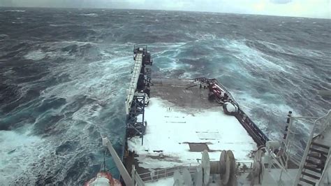 Sailing On The North Atlantic Ocean During Winter Youtube