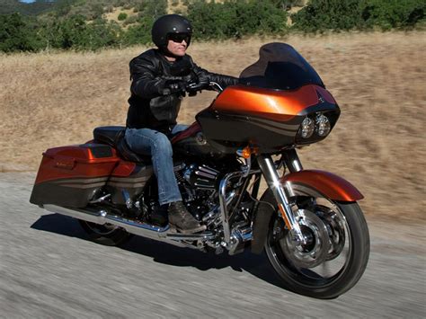 Harley Davidson Harley Davidson Cvo Road Glide Custom Motozombdrivecom