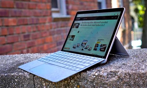 It is the version used for this review. Microsoft Surface Go 2 проверили на ремонтопригодность