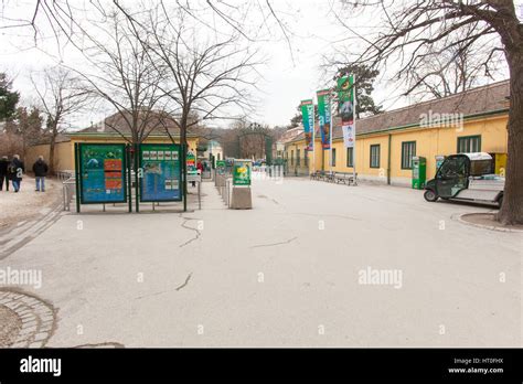 Entrance To Schönbrunn Zoo Tiergartenvienna Austria Europe Stock