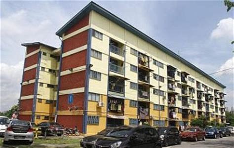 Some groceries are cheap while others are costly. Jalan Ikan Emas residents to be offered low-cost homes ...