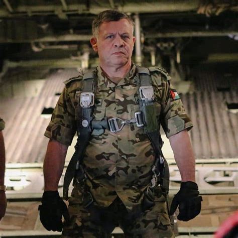 Watch Jordans King Abdullah Ii Lead His Troops In A Live Fire Exercise