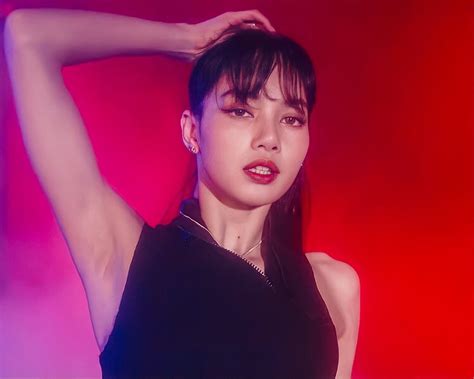 Blackpink is a music group, consisting of jisoo, jennie, rosé, and lisa. LISA || LILIFILM THE MOVIE in 2021 | Blackpink lisa ...