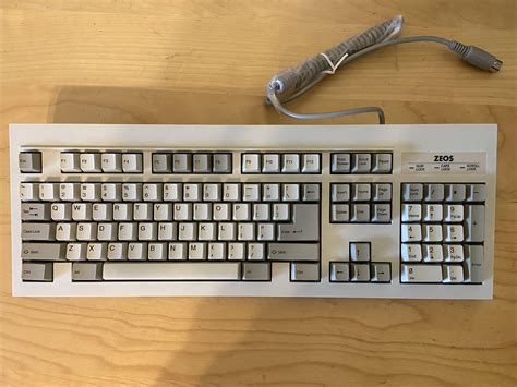 Found This Brand New In Box Vintage Mechanical Keyboard For Only 5 At