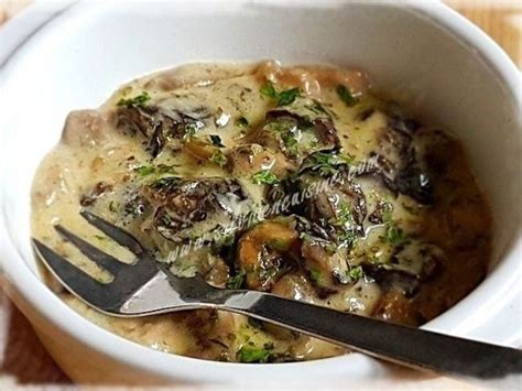 Escargots et champignons à la crème d ail