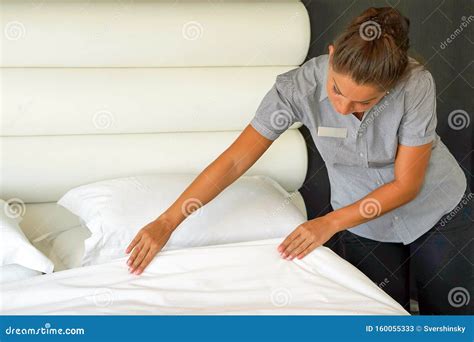 maid making bed stock image image of cleaning neat 160055333