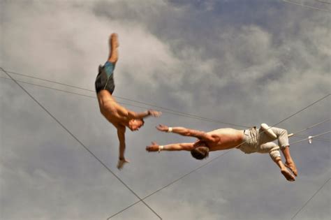 Meet Jordan Tribble Professional Flying Trapeze Artist Shoutout La