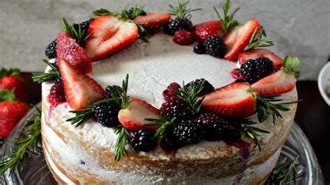 Semi Naked Berry Chantilly Cake YouTube