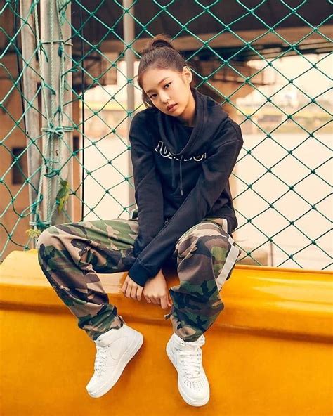 Jan 01, 2020 · jennie was the first blackpink member to become a trainee at yg entertainment. #BLACKPINK #Jennie #streetstyle #streetlook | Blackpink ...