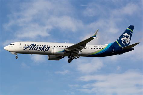 Alaska Airlines Firms Up On 12 More Boeing 737 Max 9 Aircraft