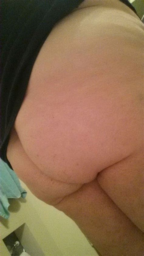 Bbw Amateur Plays With Her Pussy In Close Up Image 10 Of 10