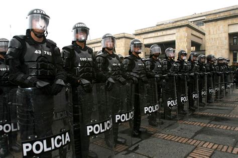 Policia Antidisturbios Noticias Y Protagonistas