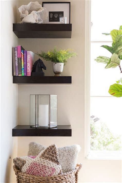 Want to decorate the corner of your bedroom or living room? 20+ Amazing Corner Shelves Design Ideas For Your Living ...