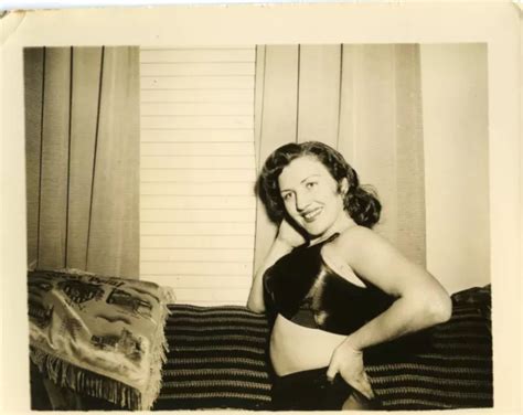 VINTAGE 1950 S GIRLIE PIN UP Photo Rare Model Shot B W Nude