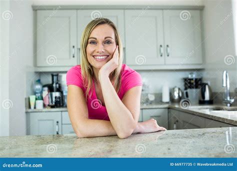 Pretty Blonde Woman Leaning On The Counter Stock Image Image Of House