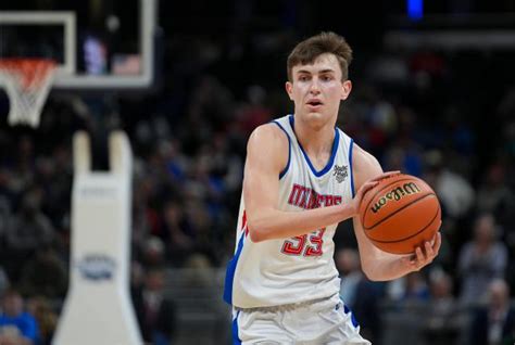 Joey Hart A Former Ucf Signee From Indiana Commits To Kentucky Basketball S 2023 Class