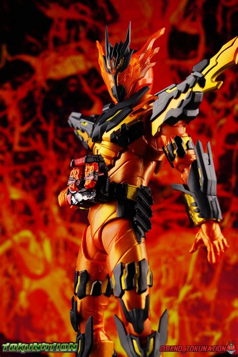 Maybe you would like to learn more about one of these? S.H. Figuarts Kamen Rider Cross-Z Magma Gallery - Tokunation