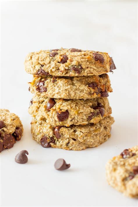 If you've tried my almond joy breakfast cookies or my pumpkin breakfast cookies, you already know that cookies for breakfast are a very real thing. 3 Ingredient Banana Oatmeal Cookies - One Clever Chef