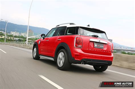 Bmw 3 series vs mini countryman: 漫步都會叢林─《Mini Cooper Countryman 1.5T》試駕報導 | 國王車訊 Kingautos