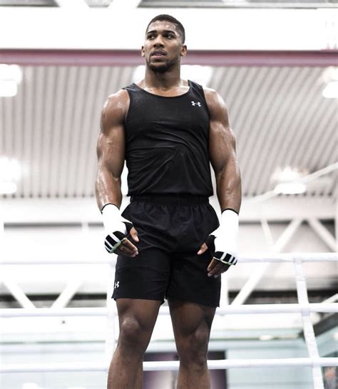 Pin By Sagy Shein On Mens Muscle Anthony Joshua Boxing Anthony