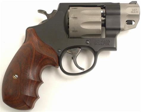 Smith And Wesson Model 327 357 Magnum Caliber Performance Center