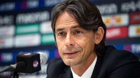 No dicionário do futebol, o significado de «oportunismo» é descrito como pippo inzaghi. Pippo Inzaghi si presenta: ''Il Bologna come l'Atletico Madrid''- Video Gazzetta.it