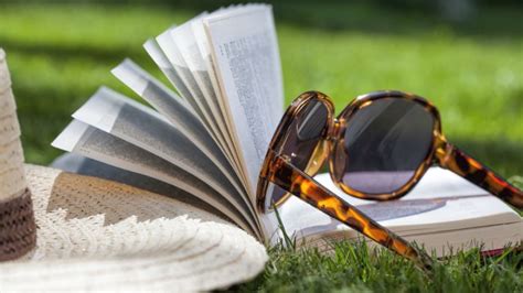 Topless Nyc Women Enjoying Books Amnewyork