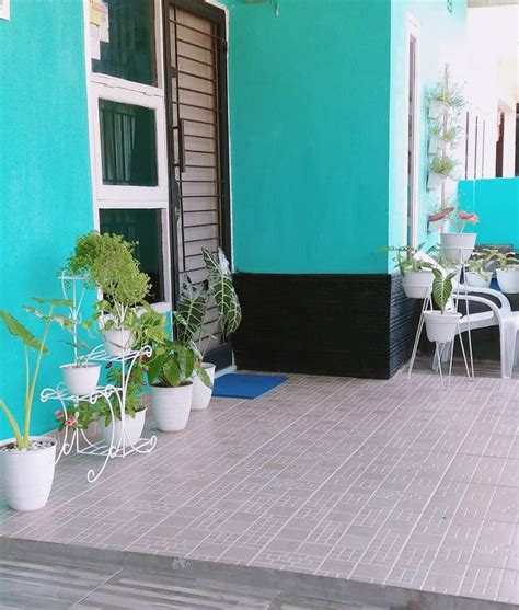 Bosan dengan warna yang biasa saja? √ 25 Desain Teras Rumah Minimalis Cantik dan Elegan