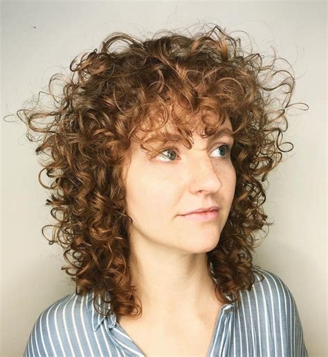 12 Short Layered Hairstyles Curly Short Hairstyle Trends The Short Hair Handbook