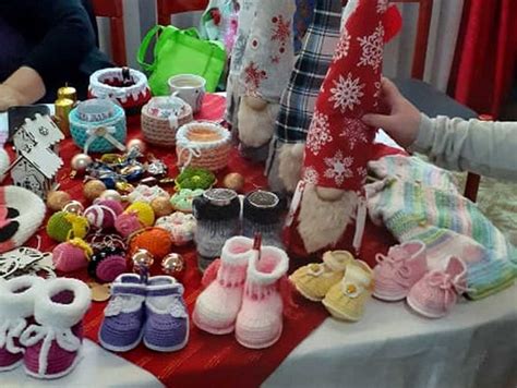 Održan Božićni I Novogodišnji Bazar U Boki Vojvodina Uživo