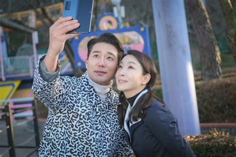 작가 갈치구이 총편수 총 39화. "연인인 줄"…'결사곡' 이태곤·김보연, 母子의 놀이동산 데이트 ...